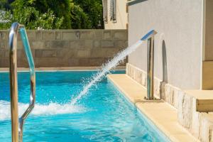 Bazén v ubytovaní Apartments Villa Aura - Adult Only alebo v jeho blízkosti + 37 fotografií