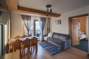 Posedenie v ubytovaní Willa Pasieka Apartamenty Domki