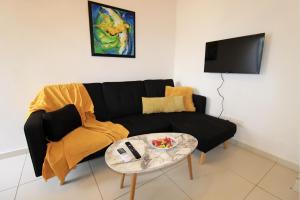 Ruang duduk di The Fruit Suites Limassol