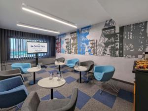 Posedenie v ubytovaní Novotel Katowice Centrum
