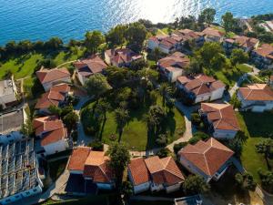 an aerial view of a house with a yard at Club Resort Atlantis in Seferihisar