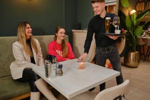Nápoje v ubytování Hotel Halbert