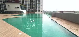 Bazén v ubytování H&M Valley Suite - Pool View nebo v jeho okolí