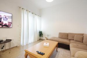 Gallery image of Silk Valley - Furnished 2bhk Close To Metro in Dubai Marina