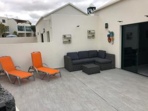 Posedenie v ubytovaní Luxury Villa sea front Costa Teguise