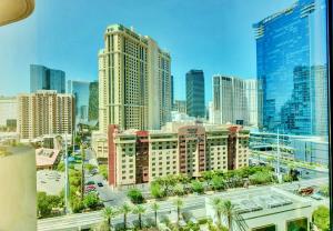 Splošen razgled na mesto Las Vegas oz. razgled na mesto, ki ga ponuja apartma