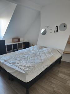 Cette chambre comprend : dans l'établissement Cosy, central et convivial, à Trouville-sur-Mer