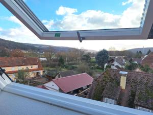 Nespecifikovaný výhled na hory nebo výhled na hory při pohledu z apartmánu