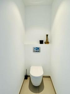 Koupelna v ubytování "T3 Mare e Festa" vue mer - piscine - accès plage