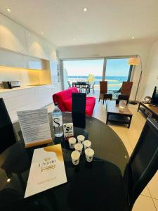 Posezení v ubytování "T3 Mare e Festa" vue mer - piscine - accès plage