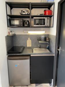 Kuchyň nebo kuchyňský kout v ubytování Les Balcons d'Edelweiss