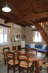 Η κουζίνα ή μικρή κουζίνα στο The Guesthouse Katochori