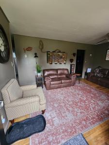 Afbeelding uit fotogalerij van Renovated Rustic Home in Augusta