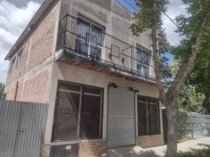 Το κτήριο όπου στεγάζεται  το διαμέρισμα