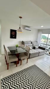 พื้นที่นั่งเล่นของ Condomínio Vista Atlântico - Apartamento Novo - Próximo à Praia - Vista Mar - Área de Lazer