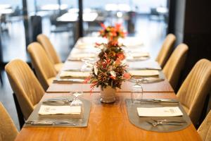 Reštaurácia alebo iné gastronomické zariadenie v ubytovaní Ananti Resort & Spa