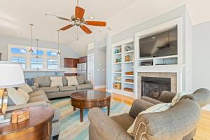 Fotografie z fotogalerie ubytování Cape Point Retreat 7 Bedroom Home by KEES Vacations v destinaci Buxton + 75 fotografií