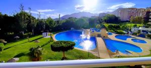 Bazén v ubytovaní LUXURY SUITES MINERVA beach alebo v jeho blízkosti