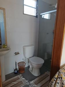 Ett badrum på Vila araponga