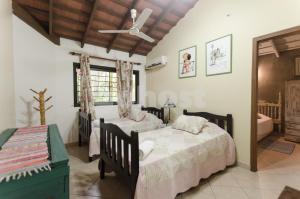 Ένα ή περισσότερα κρεβάτια σε δωμάτιο στο Comfortable And Spacious House In San Bernardino