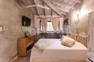 Ένα ή περισσότερα κρεβάτια σε δωμάτιο στο Comfortable And Spacious House In San Bernardino
