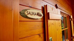 Certifikát, hodnocení, plakát nebo jiný dokument vystavený v ubytování Casa al Bosco Ferienhaus am Wald