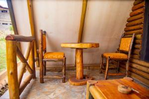 Fotografie z fotogalerie ubytování Boma Simba Safari Lodge v destinaci Voi