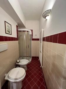 Kúpeľňa v ubytovaní Le Serre Suites & Apartments