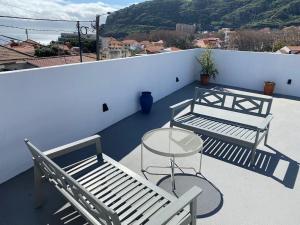 Balkón nebo terasa v ubytování Machico center w/ terrace 5 min beach