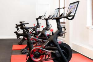 Fitness centrum a/nebo fitness zařízení v ubytování Hilton Berlin