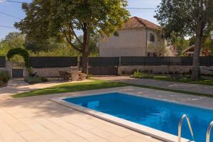Bazén v ubytování Experience VILLAGE LIFE - Jokini Dvori with private pool nebo v jeho okolí + 37 fotografií