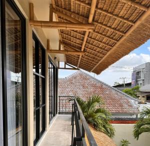 En balkon eller terrasse på Villa de Mer Bali