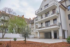 Budova, v ktorej sa apartmán nachádza