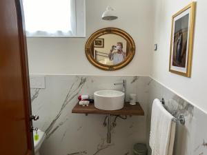 Koupelna v ubytování Villa Mirella