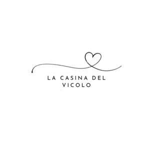 een logo met een hart en de woorden la casina del vida bij LA CASINA DEL VICOLO in Città della Pieve