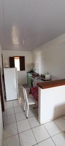 A cozinha ou cozinha compacta de Casa 2/4 em Itacimirim - Beira do Rio Pojuca