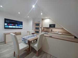 Fotografie z fotogalerie ubytování Sun House v destinaci Ostrov nad Oslavou