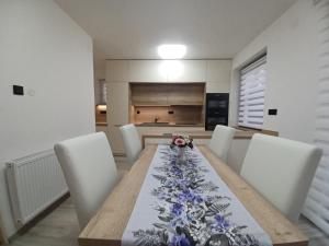 Fotografie z fotogalerie ubytování Sun House v destinaci Ostrov nad Oslavou
