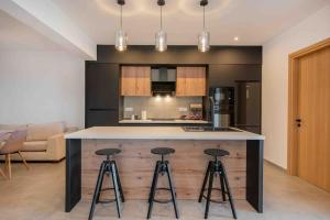 Η κουζίνα ή μικρή κουζίνα στο Anthemis modern & spacious +3 φωτογραφίες