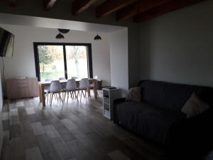 Χώρος καθιστικού στο Maison au cœur de la vallée du DOUX , Ardeche