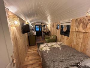 Gallery image of ROULOTTE VAR MER & MONTAGNE in Le Luc