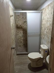 Koupelna v ubytování El santorini colombiano cabaña