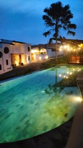 Бассейн в La Pan Nam Exotic Villas and Spa или поблизости