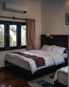 Voodi või voodid majutusasutuse Bardia Forest Resort toas