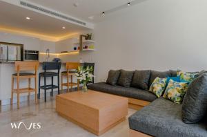 Χώρος καθιστικού στο Oceana Residences by Waves l Lujo Contemporáneo a Pasos del Mar