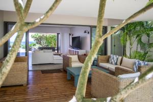 Χώρος καθιστικού στο Beach Villa Poema