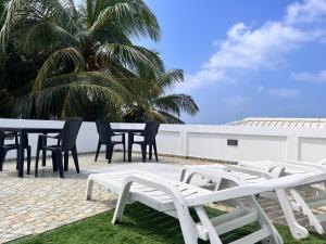 Gallery image of Biosphere Inn in Dharavandhoo