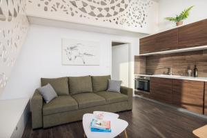 Posezení v ubytování Luxury Apartments Jolara With Heated Pool - Deluxe Apartment 18