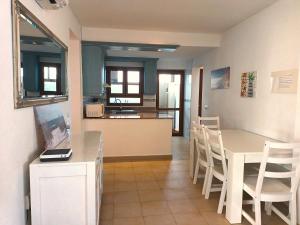 Kuchnia lub aneks kuchenny w obiekcie Casa de 5 habitaciones en Cala D'or