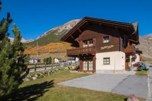 Gallery image of Chalets Molin in Livigno